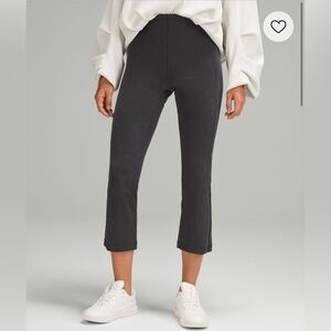 Lululemon Ribbed Softstreme Zip-leg high rise cropped pant 25”